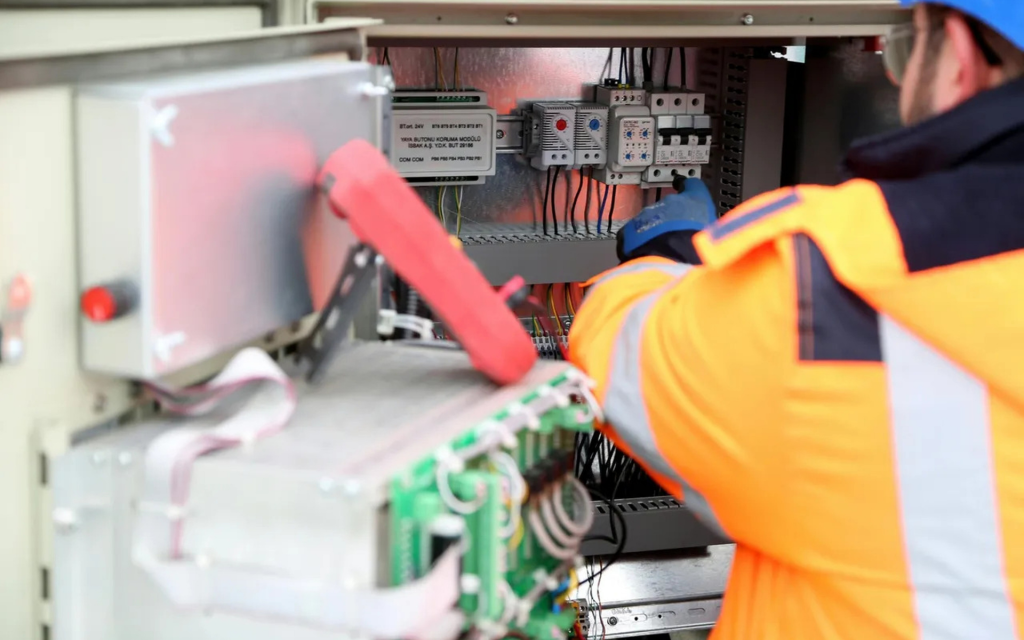 Licensed Electricians 3